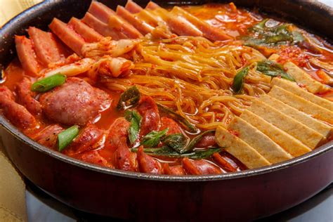 송탄부대찌개: 전쟁의 맛, 평화의 향기